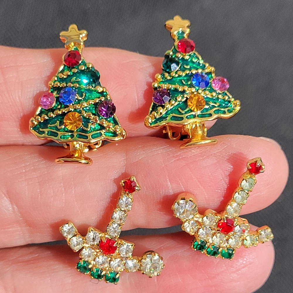 Christmas Jewelry Vintage to Now ~ Clip-On Earrings (2pr) & Brooch ~ Rhinestones - Picture 5 of 16